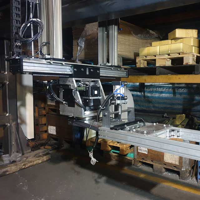 多軸機械爪